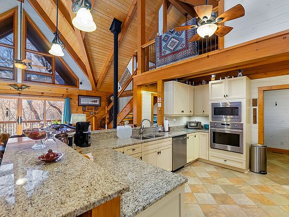 15th image of this home