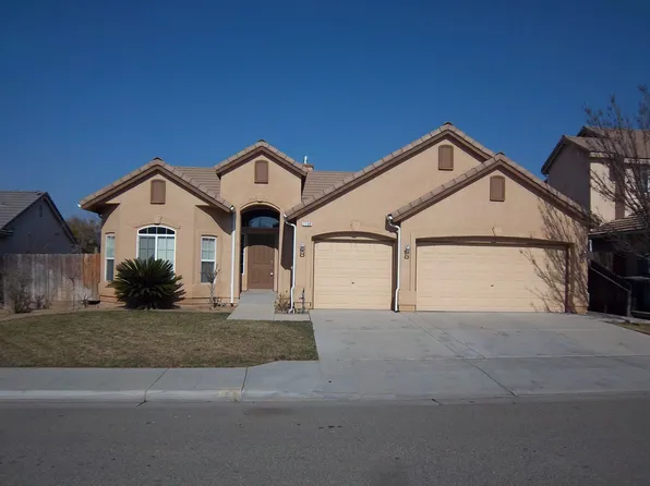 1138 E Pinehurst Ave, Fresno, CA 93730