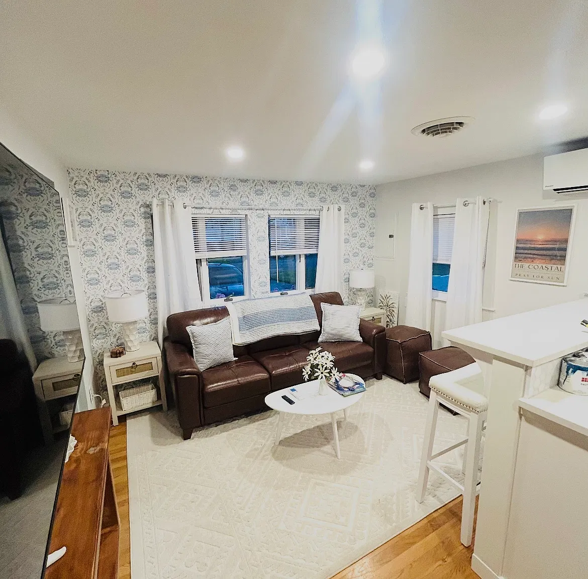 2 bed, 550 sqft, $2,000 — Photo 3