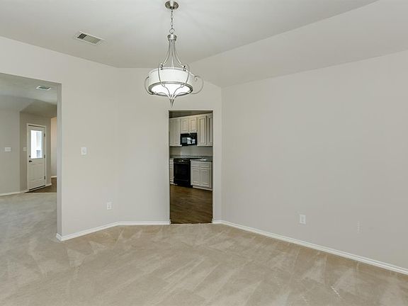 5th image of 2042 Mound Lake Dr