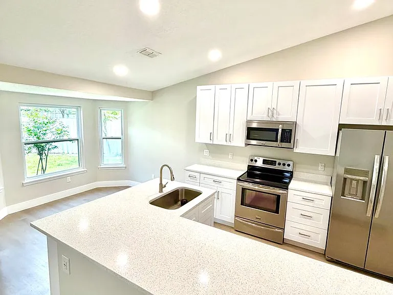 5360 N Lake Burkett Ln — Photo 12