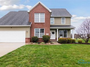 7048 Saddleback Rd, Maumee, OH 43537