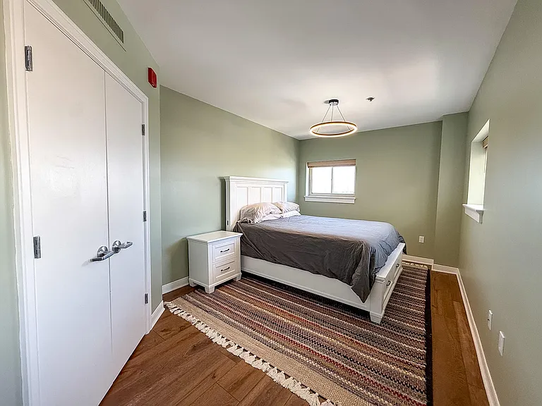 525 W Lafayette Blvd #21E — Photo 11