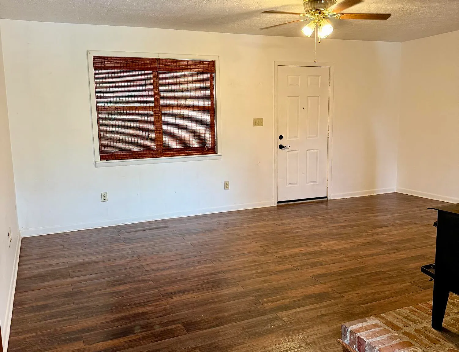 2 bed, 2.0 bath, $1,600 — Photo 3