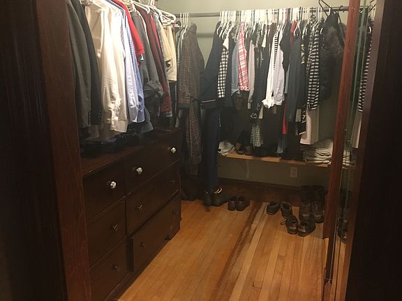 Walk-in master clost