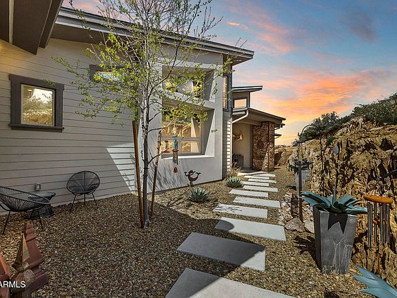 4th image of 5245 Three Forks Rd