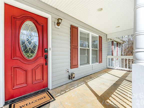 5th image of 7722 Farmbrook Dr