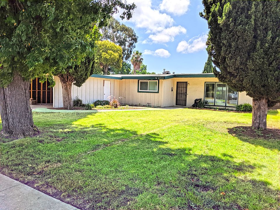 37713 Teakwood Drive