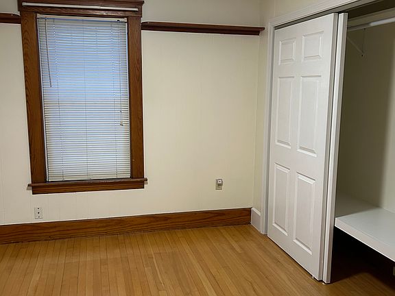 4th image of 64 West St Floor 3