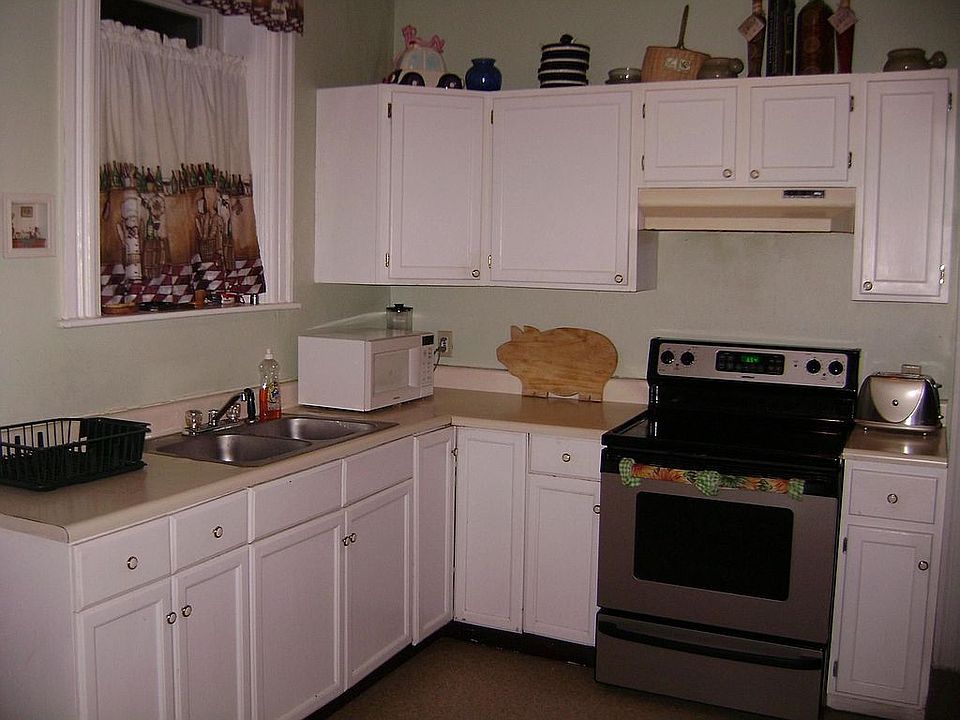 1571 Kemble St, Utica, NY 13501 Zillow