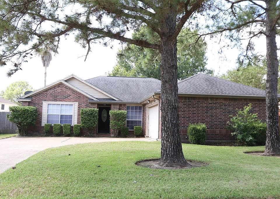 1st image of 10811 Burkes Garden Dr