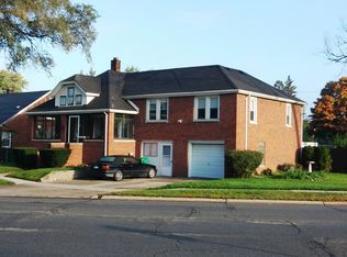 15743 Glander Ave, Eastpointe, MI 48021