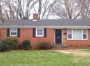 2922 Wicklow Pl, Charlotte, NC 28205