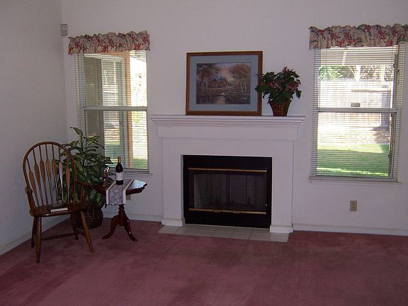 4th image of 8408 Dartford Dr