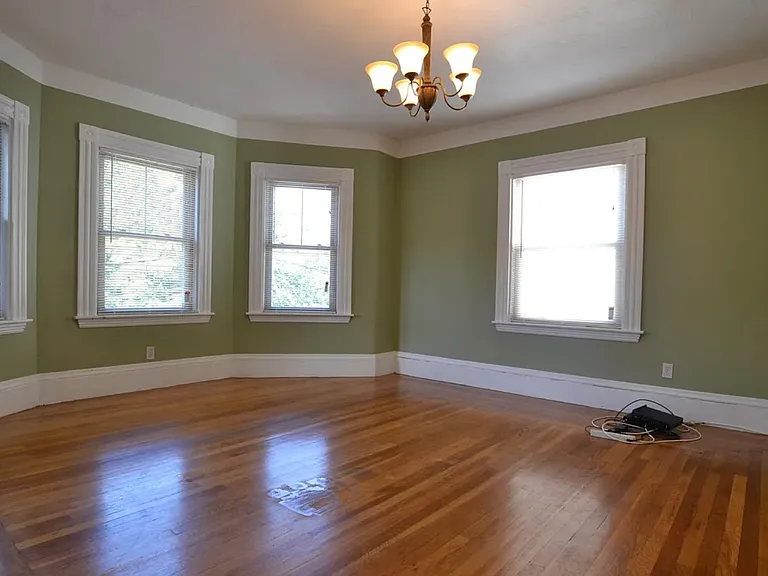22 Brooks St #22 — Photo 8