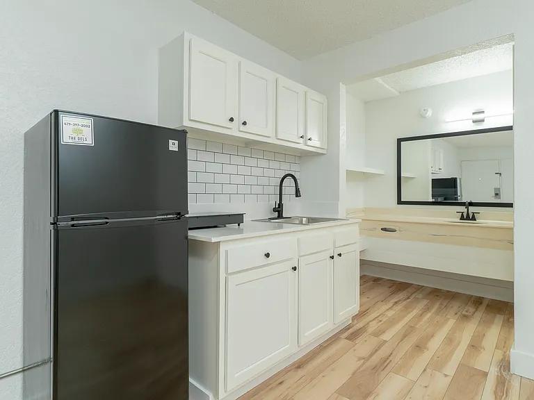 4120 Williams Ave #A — Photo 9