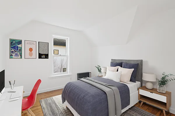 Sold by Compass | media 18