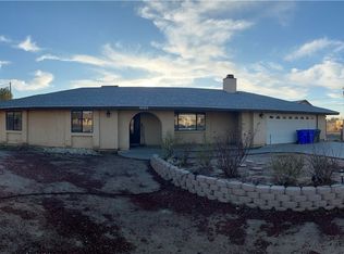 14140 Tovar Ct, Apple Valley, CA 92307