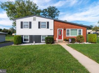 1203 Cobb Rd, Pikesville, MD 21208