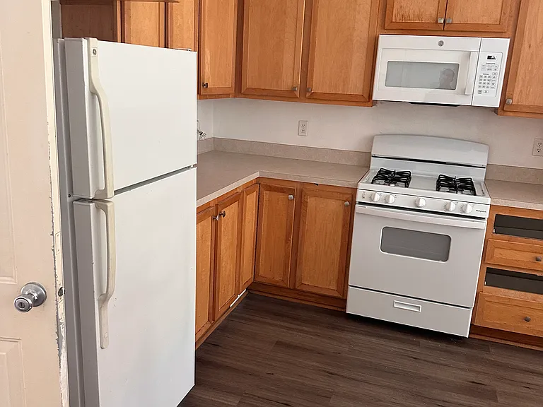 10380 NE Okanogan St — Photo 5