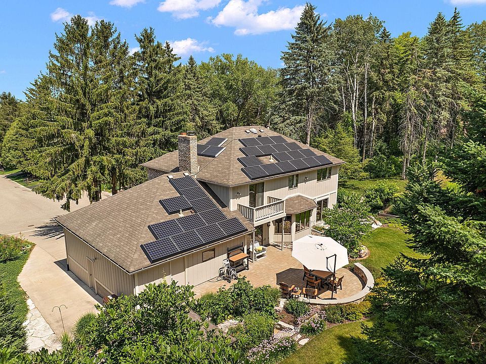 1st image of 7817 Somerset Cir