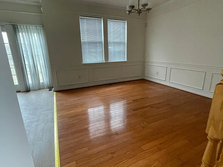 3208 Stanford St — Photo 6