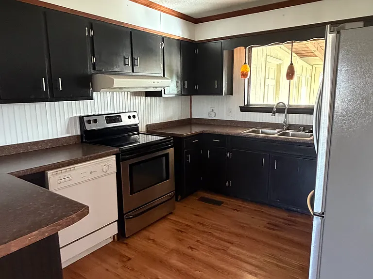 9616 Brewer Dr — Photo 25