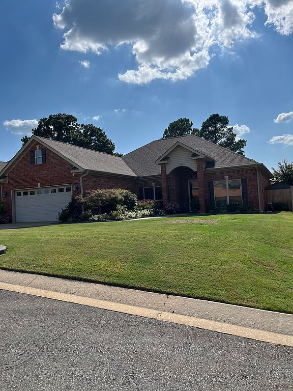 510 Willow Bend Cir - Property Image