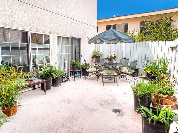 4th image of 4950 Coldwater Canyon Ave #101