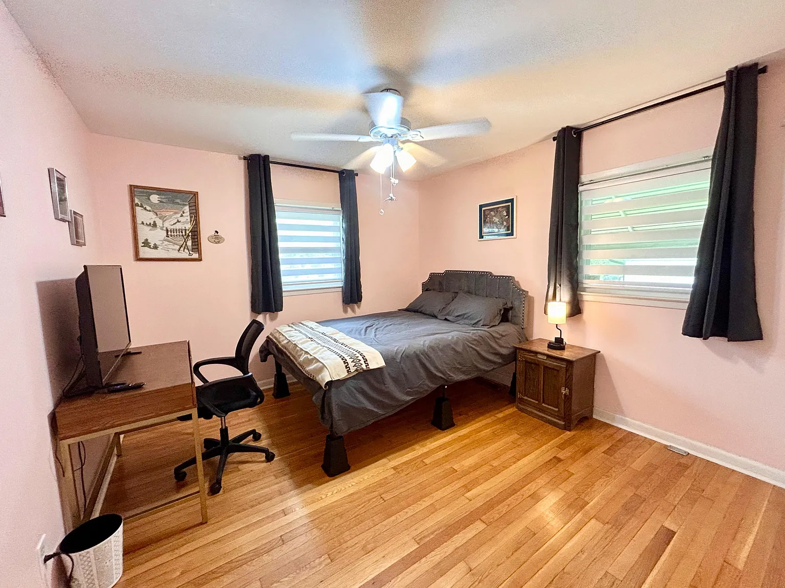 4 bed, 1.0 bath, 1019 sqft, $983 — Photo 2