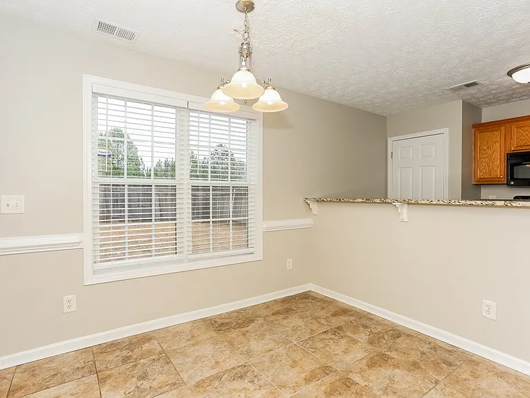 3830 Riverside Pkwy — Photo 7
