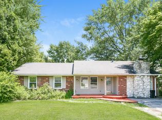 135 S County Road 300 E, Danville, IN 46122