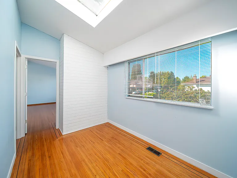 3820 Earlmond Ave — Photo 12
