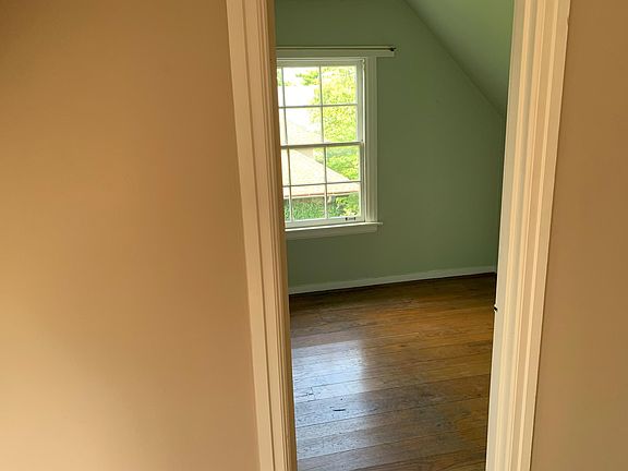 4th image of 422 Ontario St #3