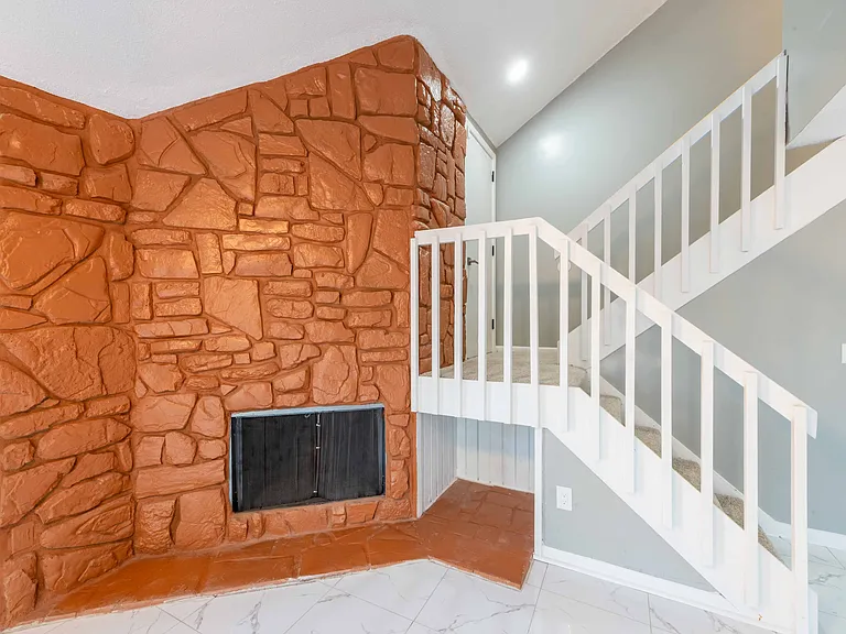 8366 Coralberry Ln — Photo 40