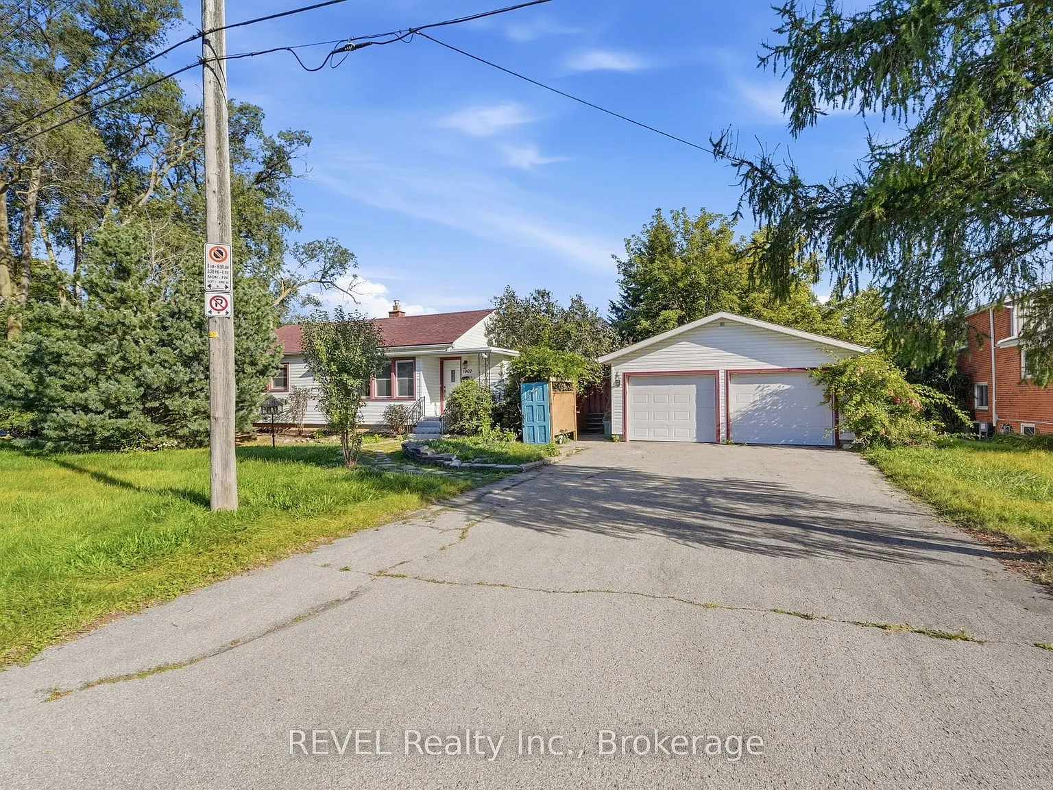 2 bed, $2,500 — Photo 1