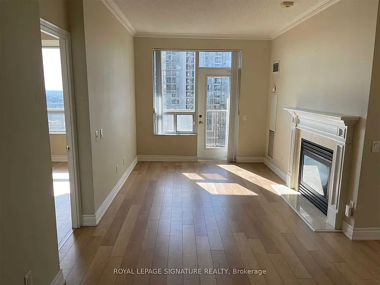 25 Kingsbridge Garden Cir #2811 — Photo 22