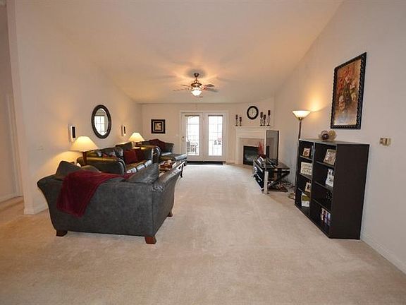 4th image of 8002 Pinnacle Point Dr APT 203
