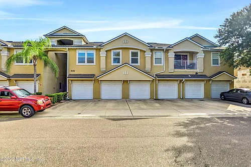 7051 Deer Lodge Cir #107 Photo 1