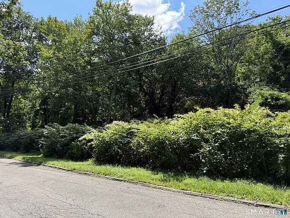4th image of 431 Haviland Road