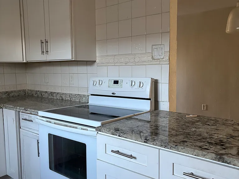 419 Ada St #1 — Photo 8