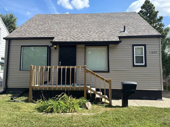 11652 Fielding St, Detroit, MI 48228