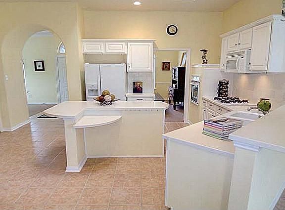 2nd image of 106 Silver Rock Dr