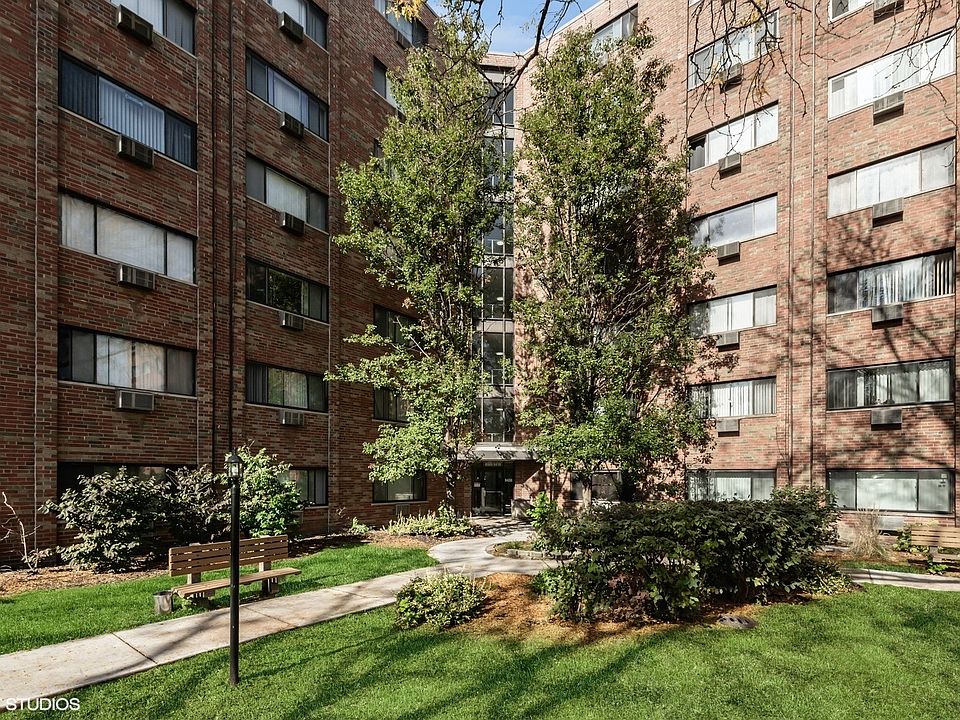 1st image of 8503 W Catherine Ave APT 121-4