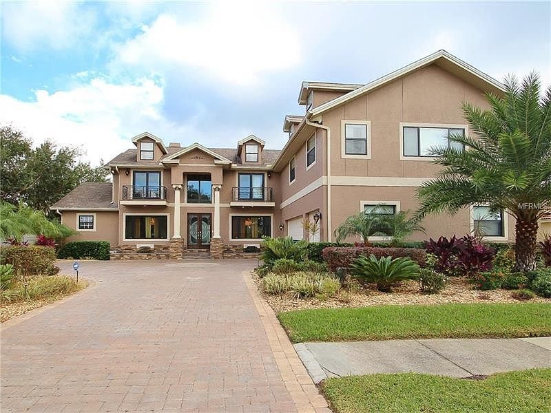 1st image of 1921 Lago Vista Blvd