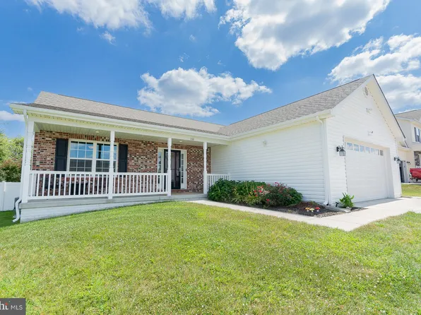 132 Obadiah Dr, Martinsburg, WV 25405