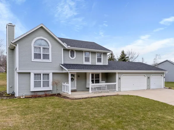 W257N7025 Victoria CIRCLE, Lisbon, WI 53089