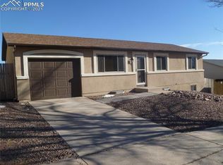 2617 Montebello Dr W, Colorado Springs, CO 80918