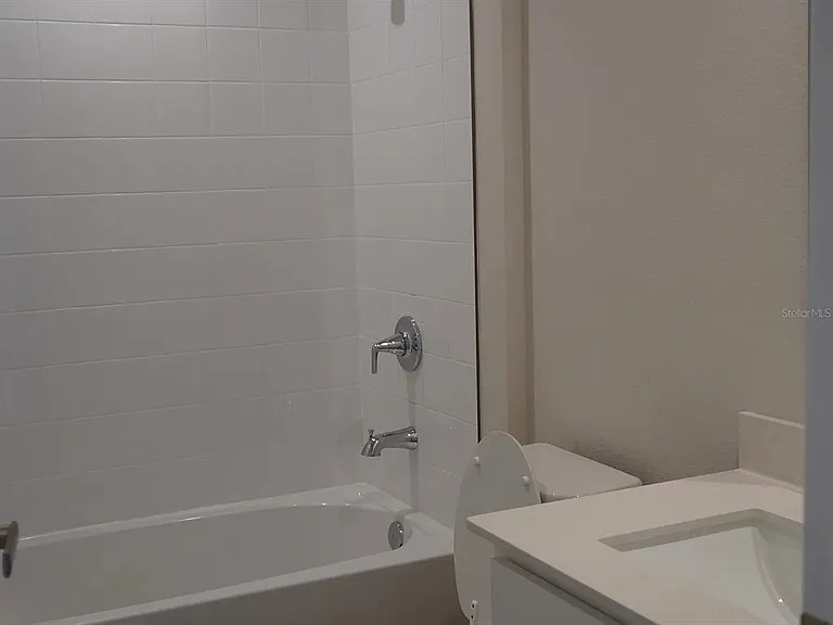 2748 Ginger Ln — Photo 24