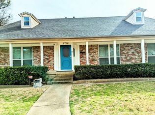 8216 Hunnicut Rd, Dallas, TX 75228